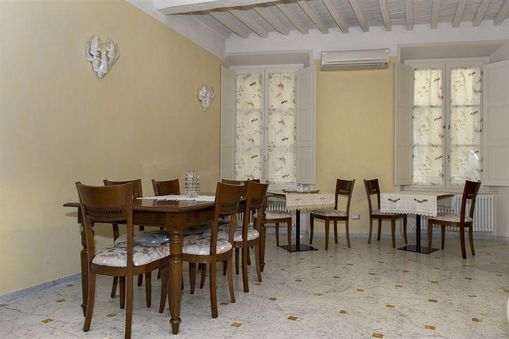 Relais Dei Mercanti B&B And Suites 피사 외부 사진
