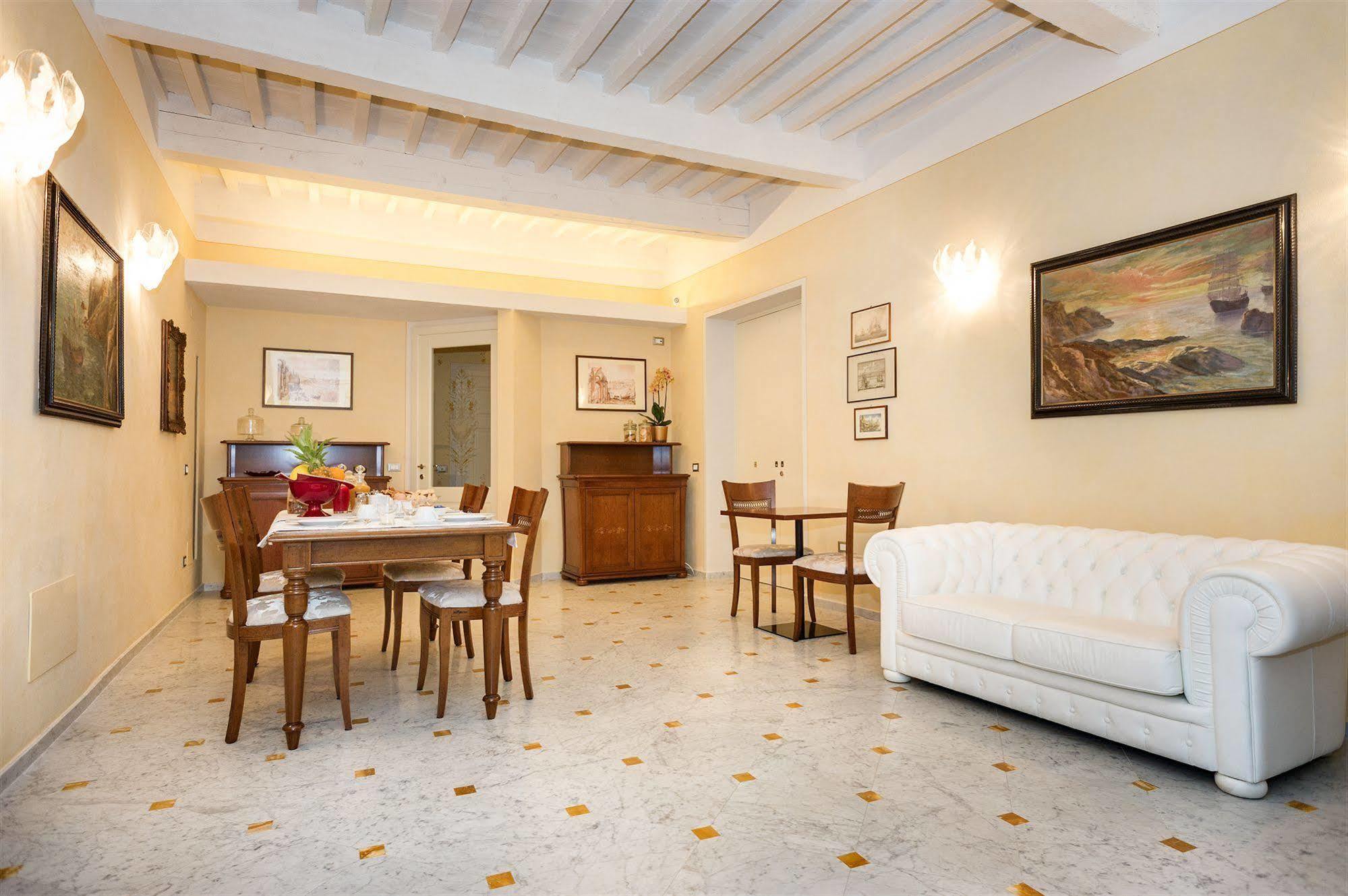 Relais Dei Mercanti B&B And Suites 피사 외부 사진