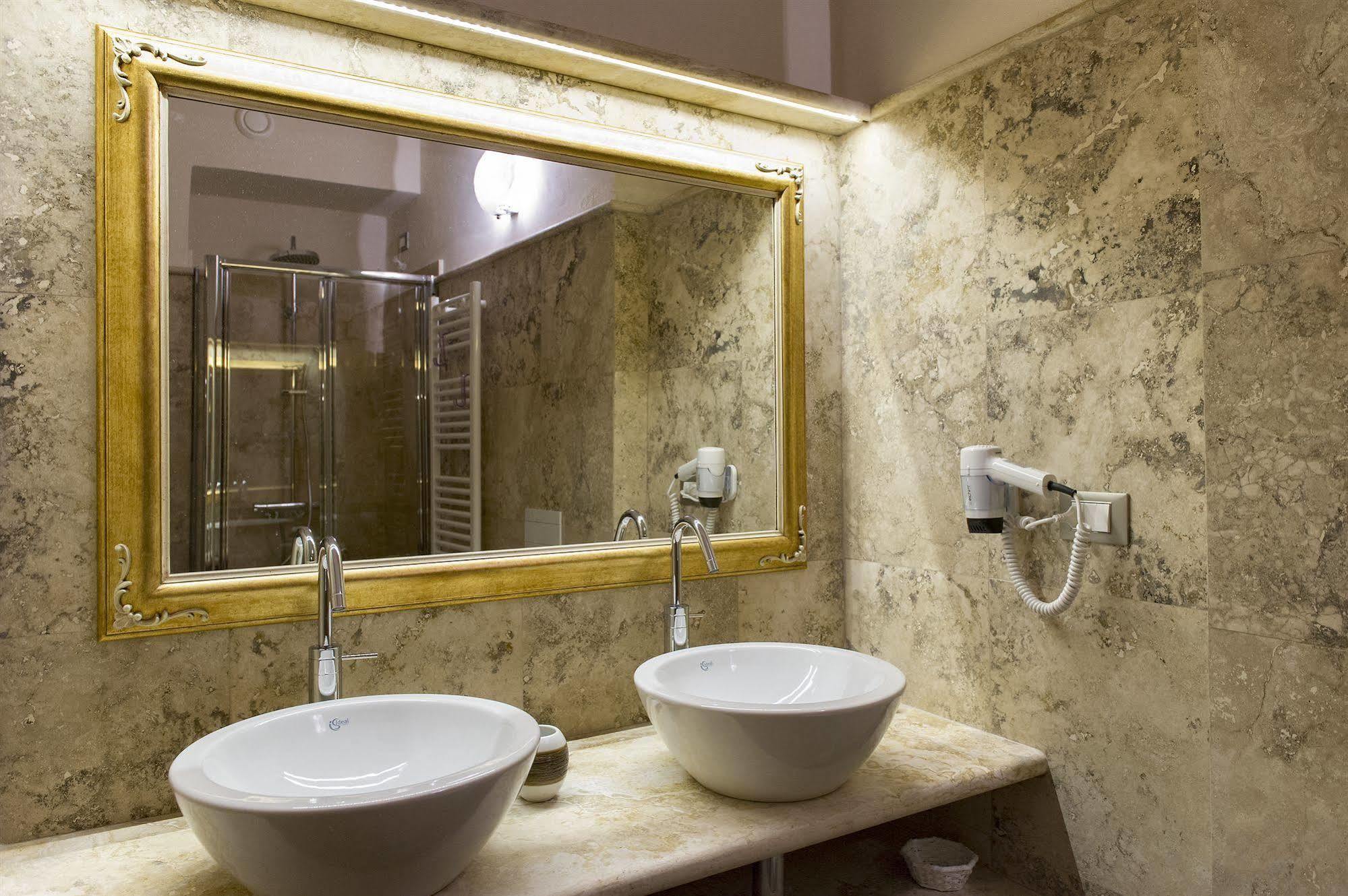 Relais Dei Mercanti B&B And Suites 피사 외부 사진